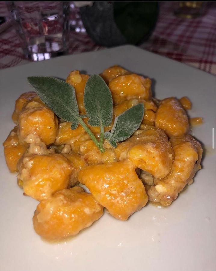 בית הארחה קוליו 	Agriturismo Cornei Da Nadia מראה חיצוני תמונה