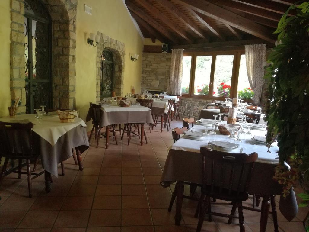 בית הארחה קוליו 	Agriturismo Cornei Da Nadia מראה חיצוני תמונה