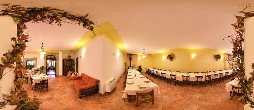 בית הארחה קוליו 	Agriturismo Cornei Da Nadia מראה חיצוני תמונה